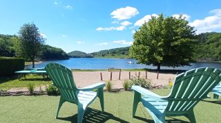 Camping La Romiguiere : Transat face au lac